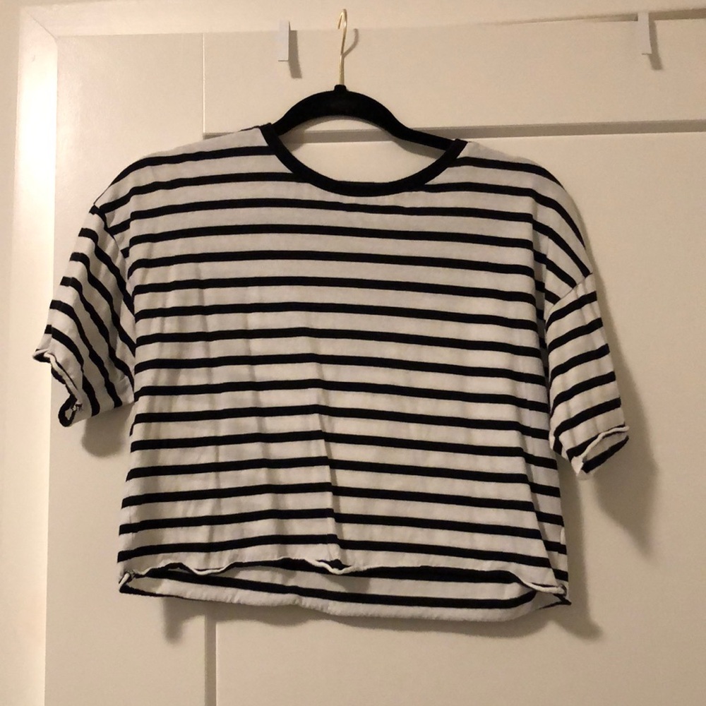 Stripped Crop Top